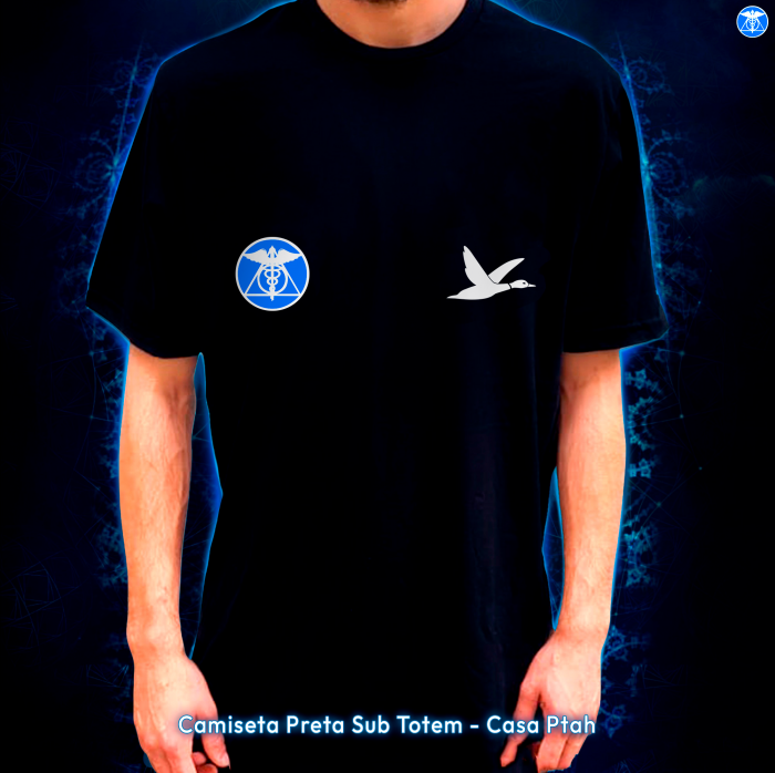 Camiseta Preta Sub Totem Pato - Casa Ptah